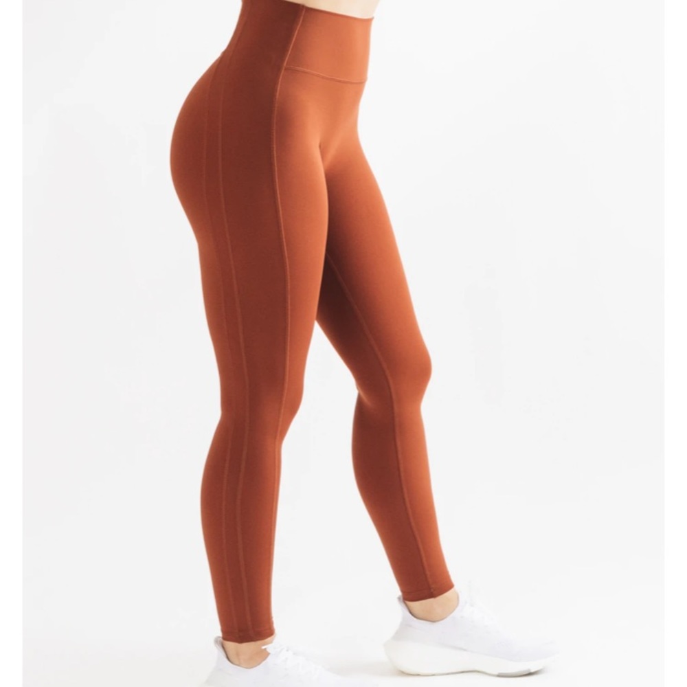 Alphalete Pulse Kinetic Leggings - Cinnamon